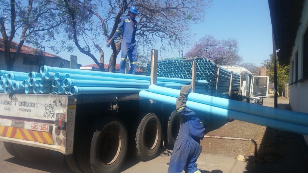 Project Gallery Riverside riverside-photos-15-unloading-pipes.jpg